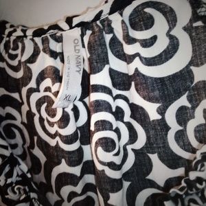 GAP Tops - ๐Woman's blouse from gap . size XL.GREAT DEAL! GAP Tops - ๐Woman's blouse from gap . size XL.GREAT DEAL!